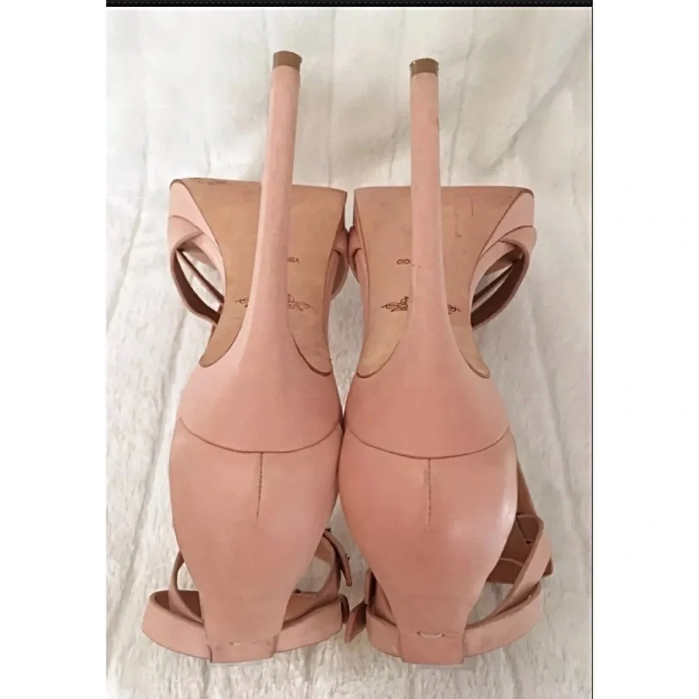 RACHEL ROY DALYCE Sz 8.5 Studded Platform Sandal